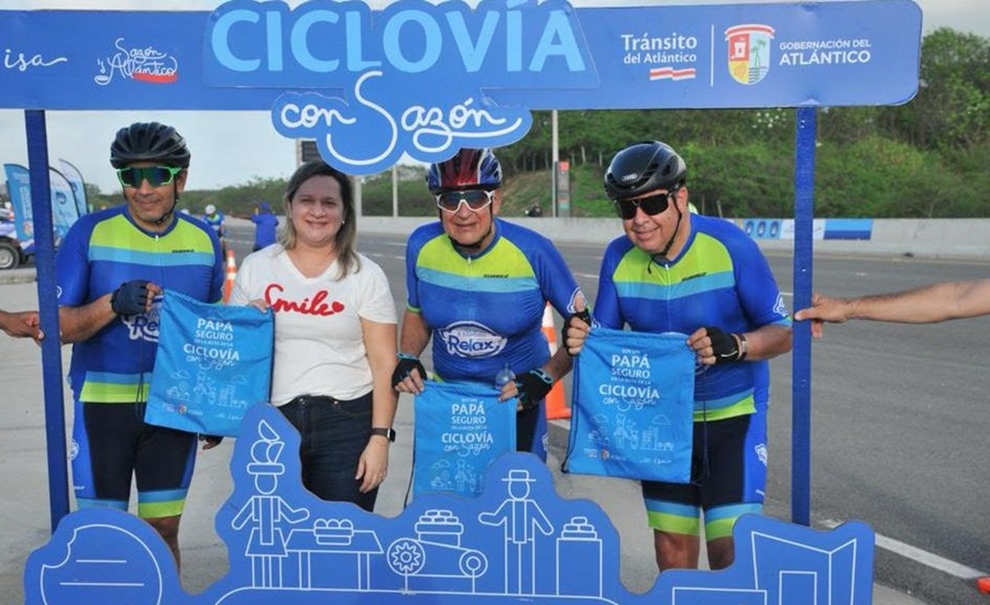 Tránsito del Atlántico adelanta la celebración del Día de los Angelitos en la Ciclovía con Sazón