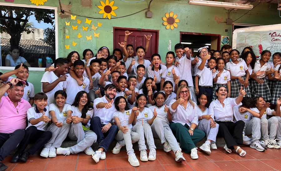 Más de 1.700 estudiantes de Los Olivos estrenan infraestructura en la IED Juan Acosta Solera