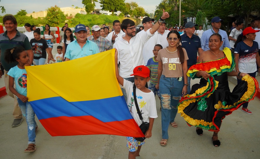 “Tenemos la mejor calle de Lipaya”: habitantes, sobre nueva vía entregada por el Distrito