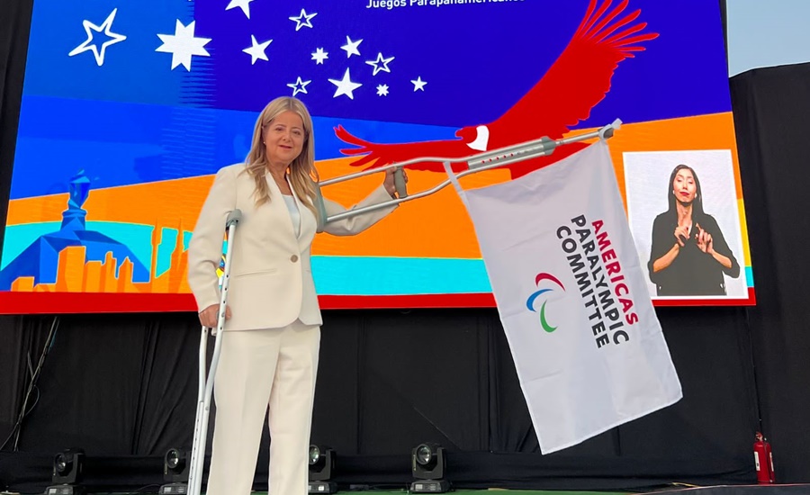 Gobernadora del Atlántico recibió la bandera de los Juegos Parapanamericanos Barranquilla 2027