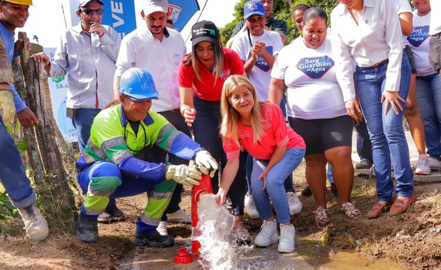 “Santa Cruz, en Luruaco, se despide de los carrotanques y ahora tendrá agua todos los días”: Elsa Noguera