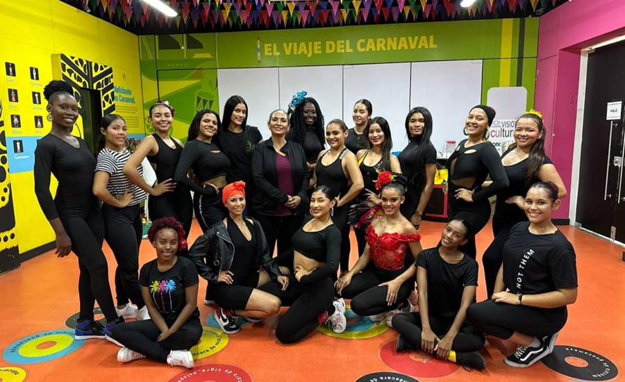 El Carnaval llega a los barrios con las coronaciones de las Reinas Populares