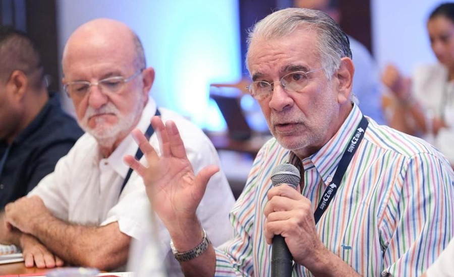 Verano es escogido por los demás gobernadores para que los represente ante tres entidades nacionales