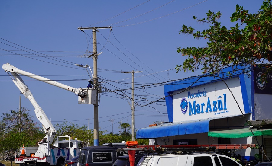Detectan cinco pescaderías con robo de energía en Barranquillita