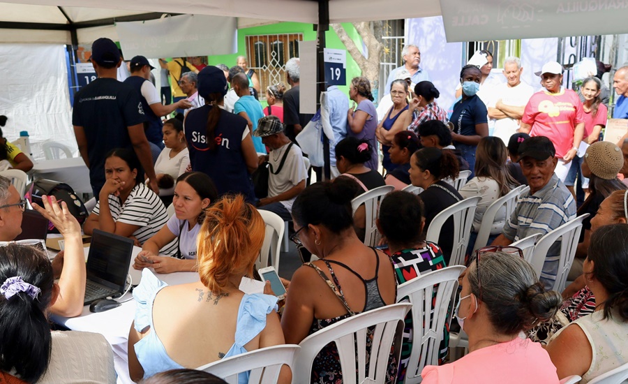 Con feria ‘Pa’ la Calle’, 3.500 ciudadanos del suroccidente recibieron atención personalizada del Distrito de Barranquilla