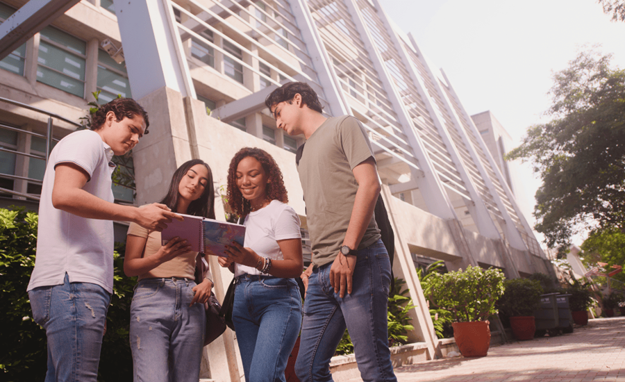 Administración de Empresas: más de 20 años certificado por su excelencia