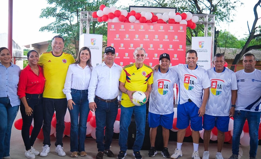 Gobernador del Atlántico lanzó el Programa Fútbol 1A: goles para la convivencia y la vida