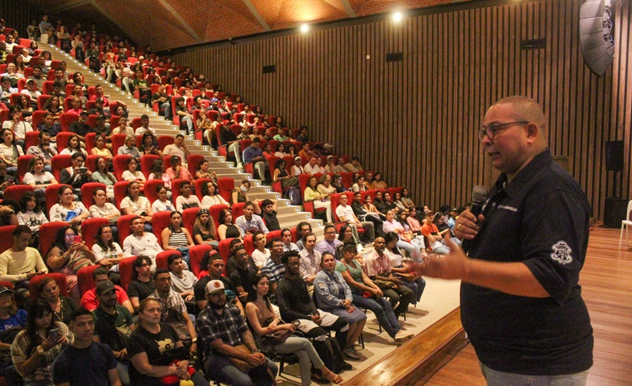 Estas son las carreras en las que 1.500 estudiantes se certificarán como artistas en la EDA