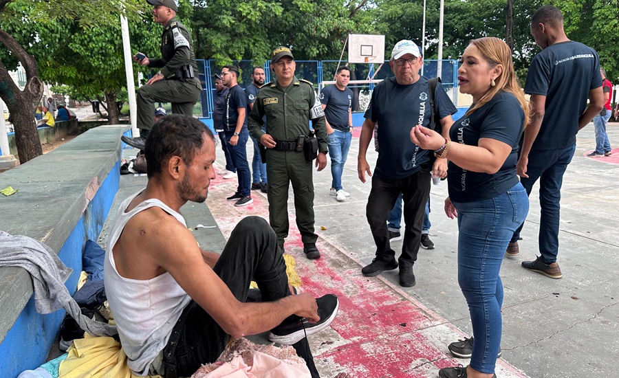 Con intervención social en parque Universal, habitantes de calle inician ruta para mejorar su calidad de vida