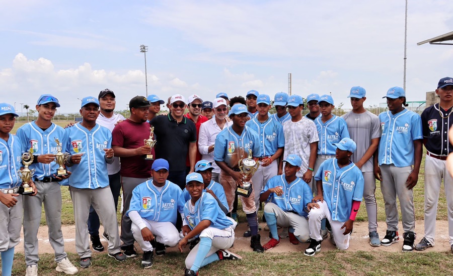Manatí se coronó campeón del torneo ‘Batea Atlántico’