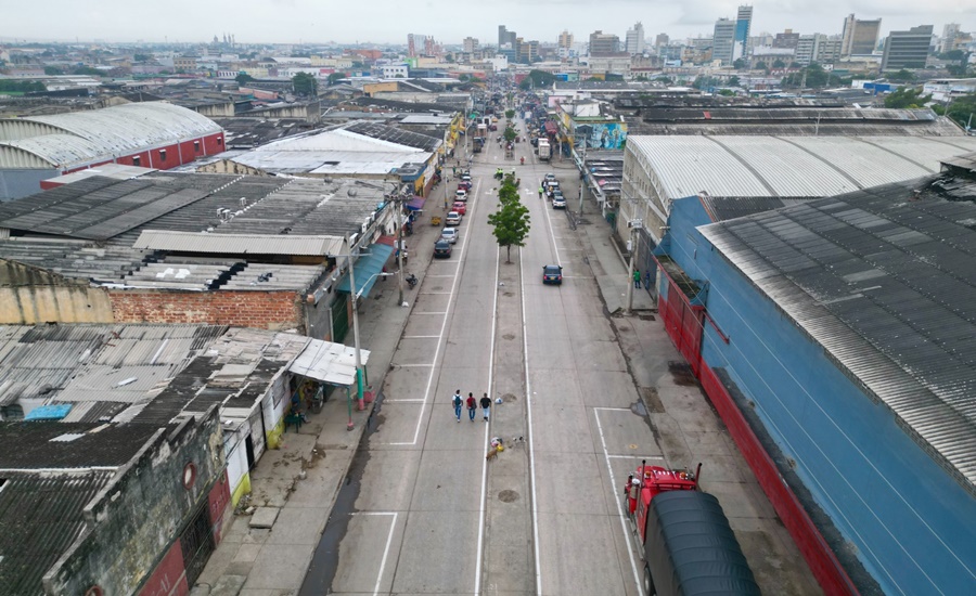 Desde este jueves 8 de agosto 108 nuevas celdas de parqueo en vìa para el Gran Bazar