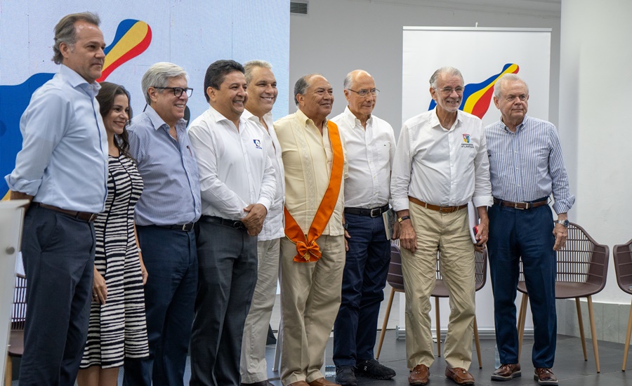 Uniatlántico exalta aportes de Amylkar Acosta Medina para el desarrollo de la región