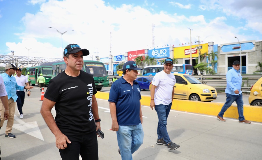 “Barranquilleros cuentan con más de 1.5 kilómetros nuevos habilitados en la Circunvalar”: Char