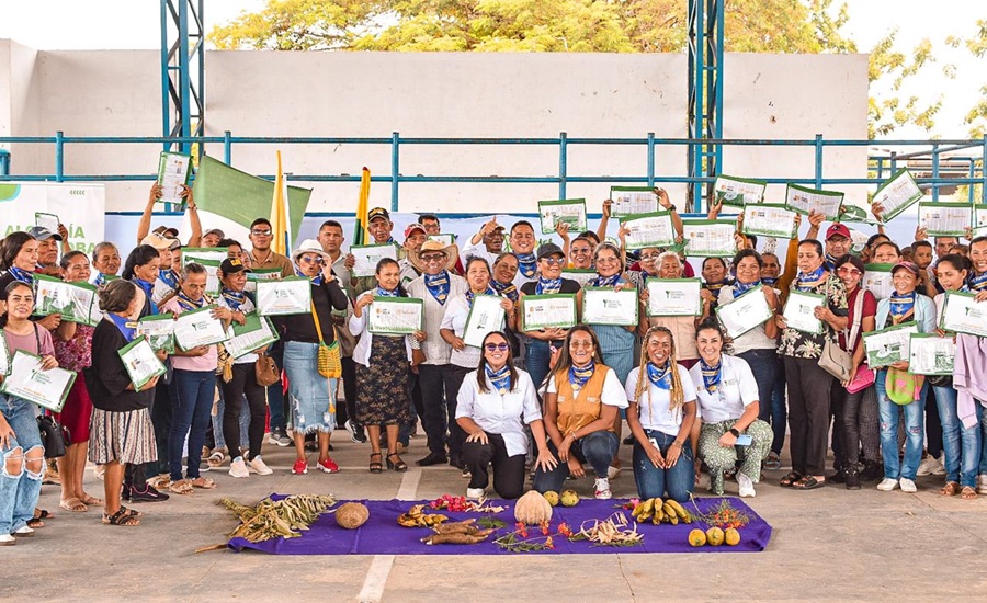 Agencia Nacional de Tierras conmemora Día Internacional de la Mujer Rural entregando títulos a 149 mujeres bolivarenses