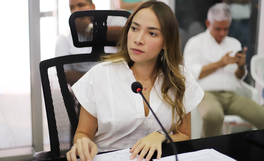 Por abandono en estación de alcantarillado en Luruaco hay contaminación a la comunidad, denuncia diputada Isabella Pulgar Mota