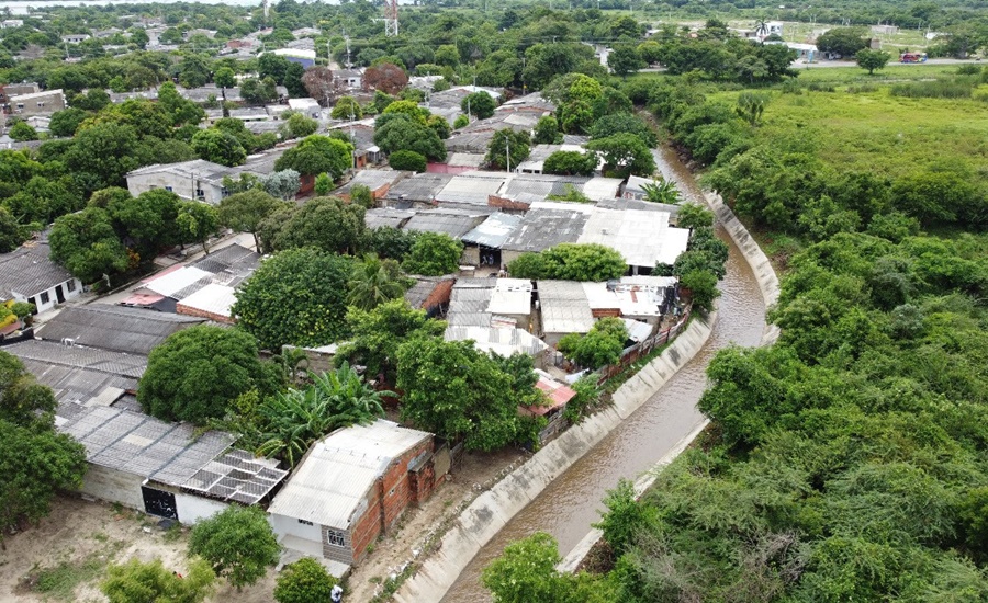 C.R.A. Inició limpieza de siete afluentes para mitigar riesgos de inundación en el Atlántico