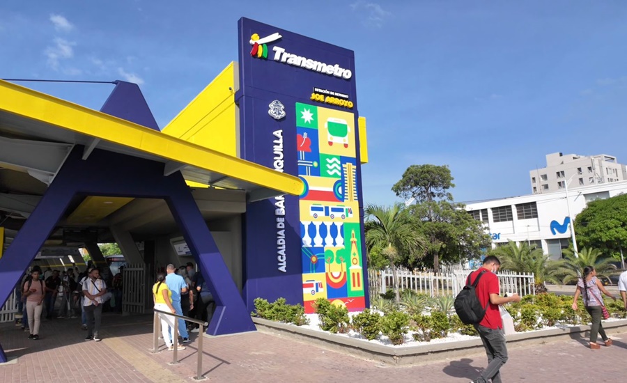 En alianza con la Liga Colombiana Contra el Cáncer, Usuarios de Transmetro accederán a exámenes de detección de cáncer de mama.