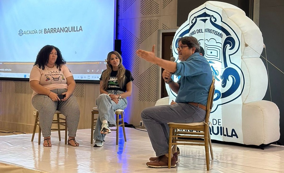 Con entrega de estímulos, Distrito impulsa iniciativas comunitarias que contribuyen al desarrollo social