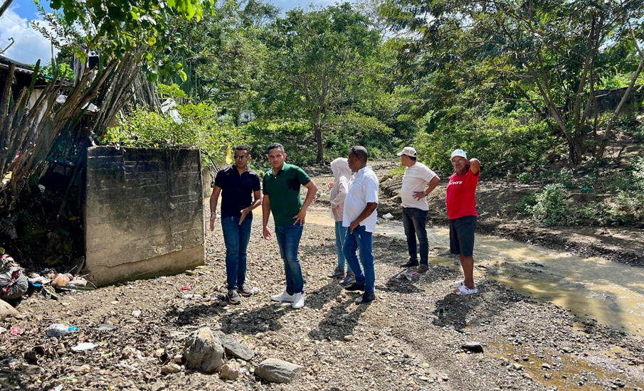 Alcalde de Repelón anuncia obras para mitigar impacto de arroyos Mapurito y Cien Pesos