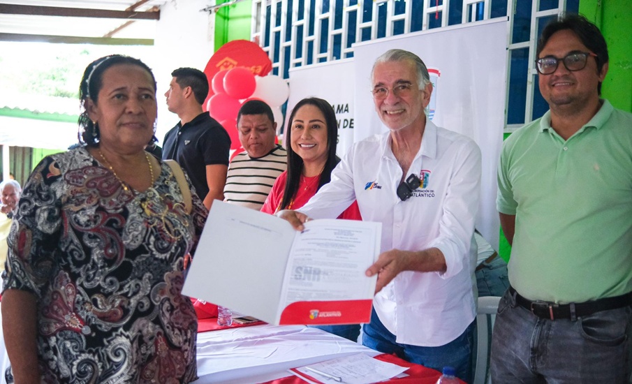 En el corregimiento San José de Saco, 150 residentes reciben titulación de sus viviendas