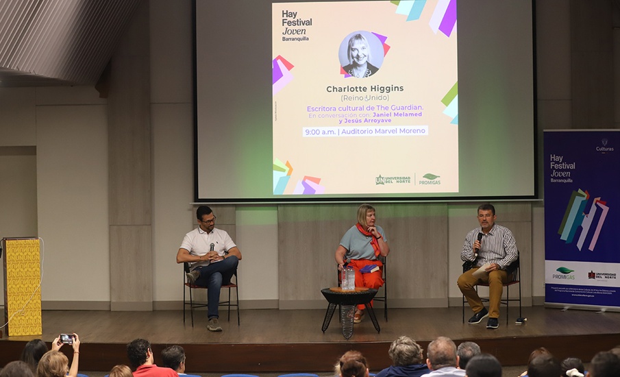 El Hay Festival trajo a  Uninorte un día lleno de literatura, ciencia y política