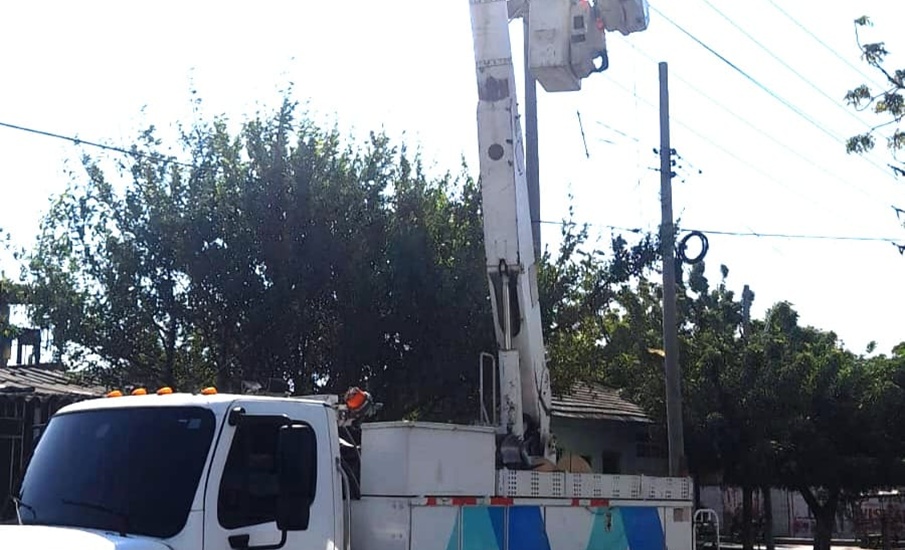 Labores de mantenimiento preventivo eléctrico en Luruaco y Repelón