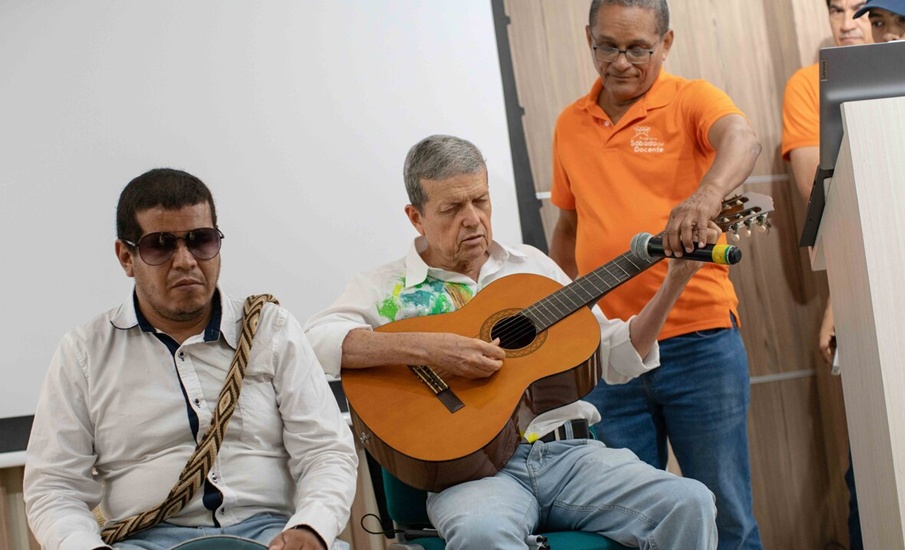 Sábado del docente demuestra el poder de la ciencia y la música al servicio de la inclusión