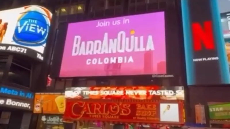 De Barranquilla para el mundo: proyección en Times Square anuncia el Foro de Desarrollo Local de la OCDE 2025
