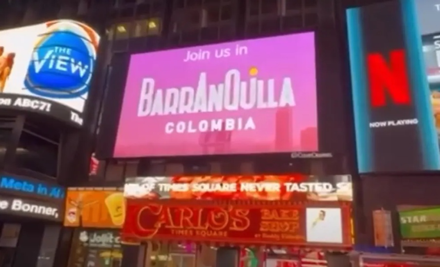 De Barranquilla para el mundo: proyección en Times Square anuncia el Foro de Desarrollo Local de la OCDE 2025