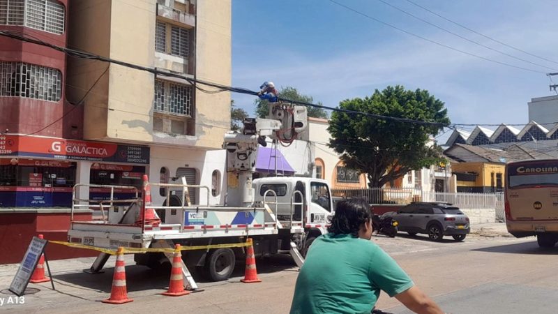 Adecuaciones eléctricas en la Ciudadela 20 de Julio