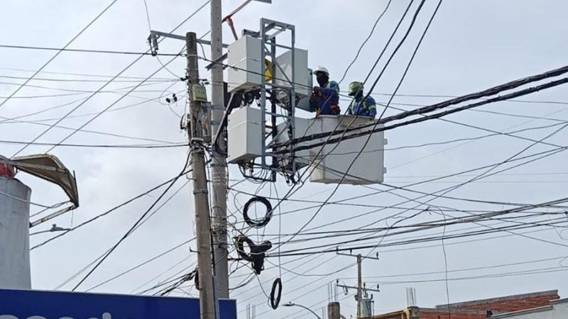 Trabajos eléctricos en el circuito Macarena
