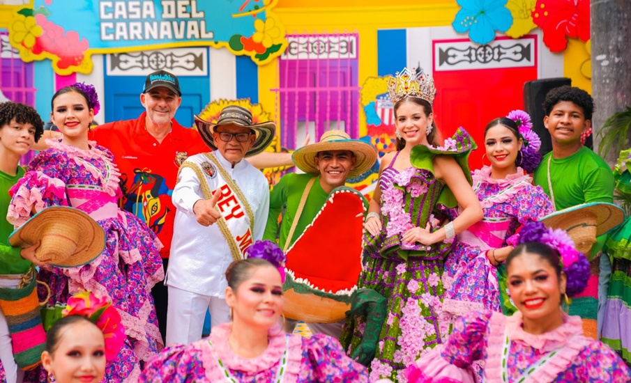 La Casa y el Museo del Carnaval recibieron la delegación de cerca de cien visitantes