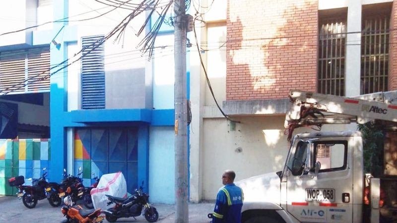 Air-e Intervenida repara avería en el barrio Abajo