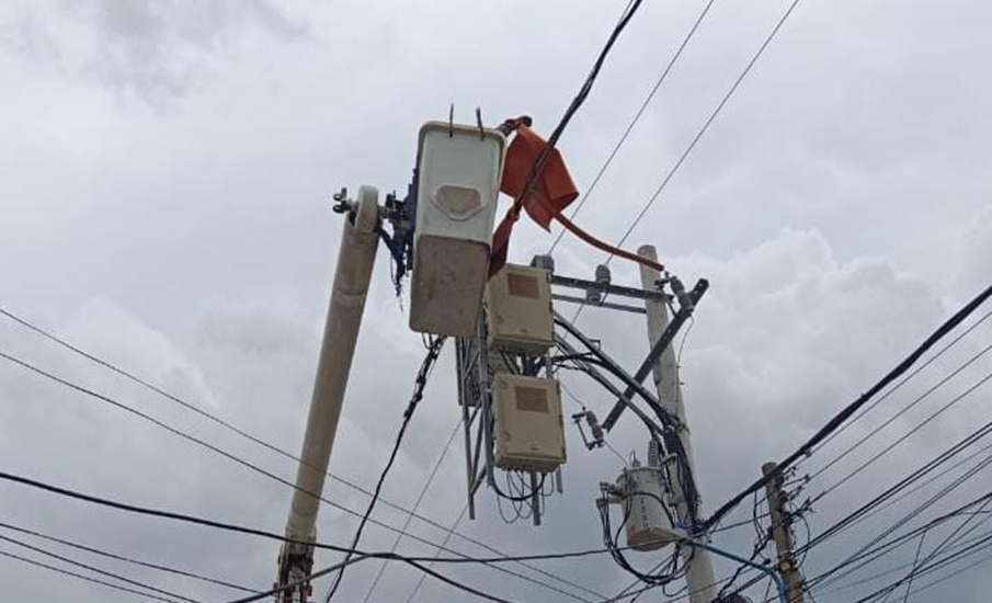 Air-e Intervenida adelanta trabajos en un sector de Altos del Parque en el norte de Barranquilla