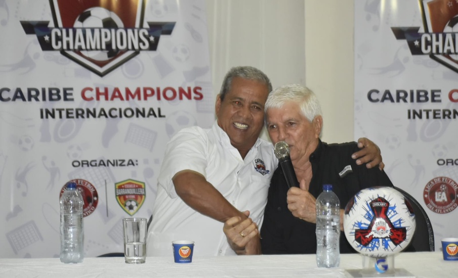 El exjugador y entrenador uruguayo Julio Comesaña, el homenajeado por Caribe Champions en su torneo de enero de 2026