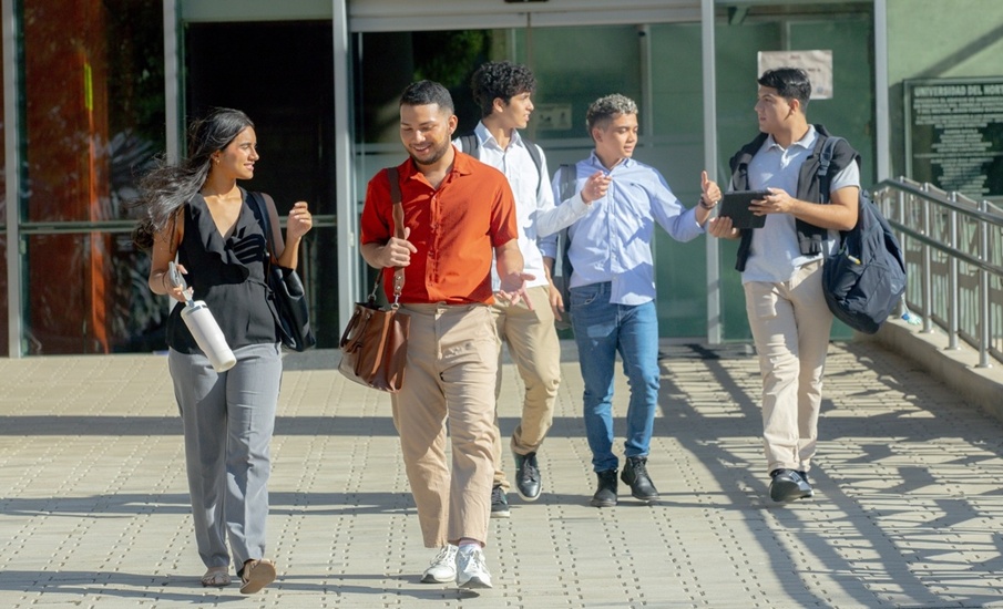 Proyecto brinda acompañamiento técnico a la nueva Política Pública Distrital de Juventudes
