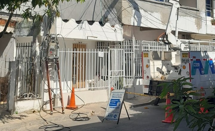 Adecuaciones eléctricas en el barrio Villa Estadio en Juan de Acosta
