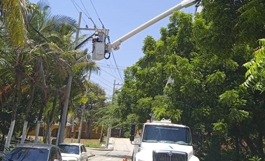 Reubicación de redes eléctricas en un sector de Las Tres Ave Marías en el norte de Barranquilla