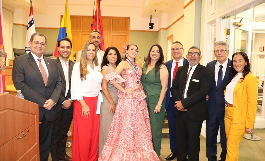 La reina Michelle recibió Medalla de Honor, por parte de la Alcaldía de Tampa