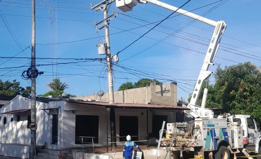 Obras eléctricas en un sector del barrio La Paz en Barranquilla