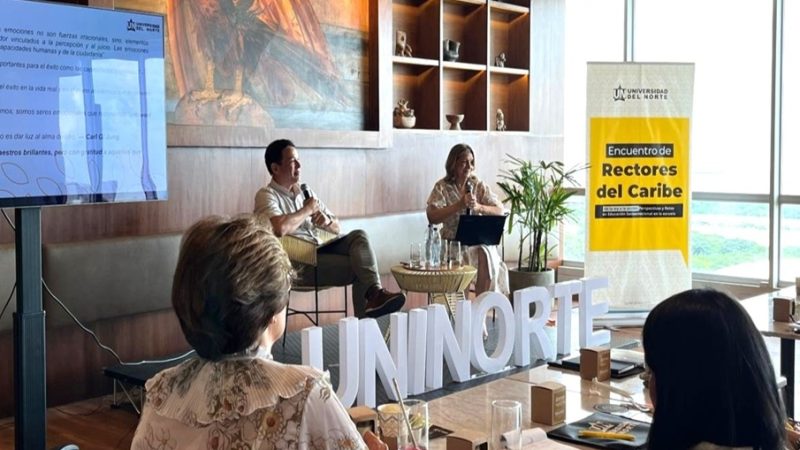 Rectores de colegios dialogan sobre los retos y oportunidades de la educación socioemocional