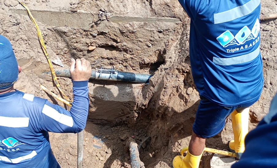 Triple A detecta y anula conexiones ilegales en la conducción Achotera