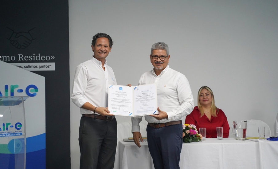 Air-e Intervenida recibió certificación del Sistema de Gestión de Activos NTC ISO 55001:2014 por parte de ICONTEC