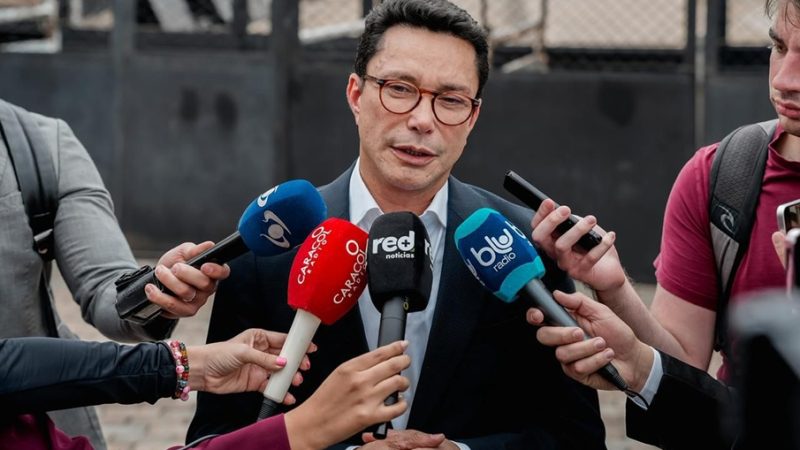 “Nuestro progresismo ha sido coherente, mientras que Petro divide a la izquierda al aliarse con Centro Democrático y Cambio Radical”: Caicedo