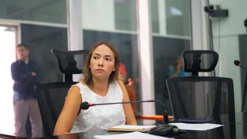 Diputada Isabella Pulgar Mota exige fijar fecha para debate a Edubar y Puerta de Oro