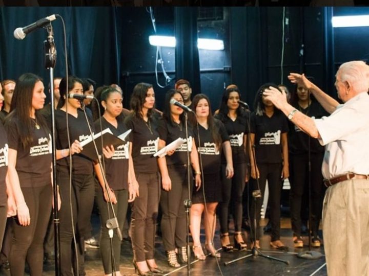 Gala especial, 15 años de encuentro de Coros Alberto Carbonell