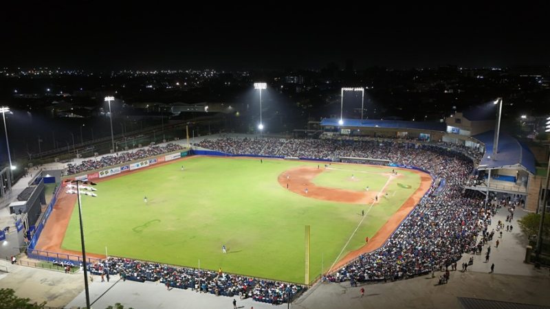 Alcalde Char resalta a Barranquilla como semillero de grandes deportistas: Harry Canedo se forjó en el Édgar Rentería