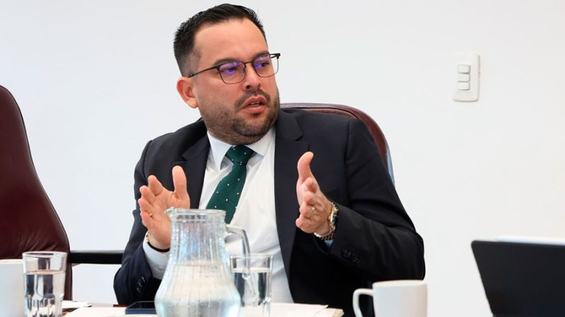 Gobierno de Colombia rechaza medida unilateral de Ecuador que encarece en más de 900% el transporte de crudo