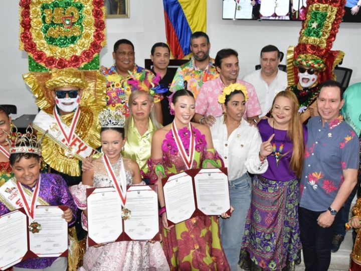 Asamblea del Atlántico culmina sesiones extraordinarias con exaltación a la monarquía del Carnaval de Barranquilla