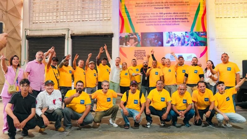 La Fábrica de Carrozas abre sus puertas para dar vida a las obras que engalanarán el Carnaval 2026